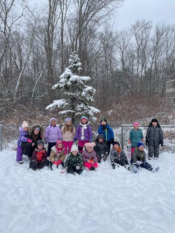 smithfield-snow-weather-outside-1-2024 (2) smithfield-snow-weather-outside-1-2024 (2)