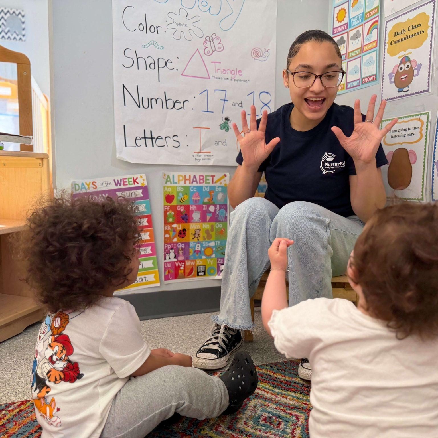 header-kids-learning-circle-time-toddlers-teacher