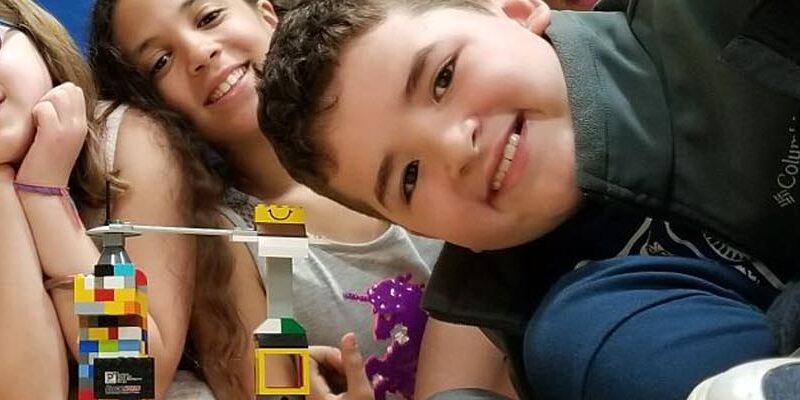 header.kindergarten.baby.siblings.askdrdaycare header.kindergarten.baby.siblings.askdrdaycare